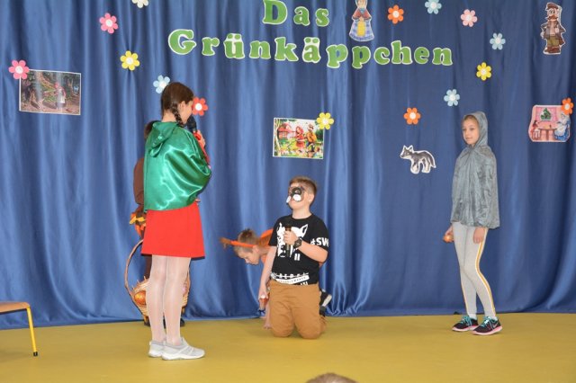 Przedstawienie "Zielony Kapturek" w języku niemieckim